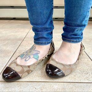 Women’s 8.5 Coach flats